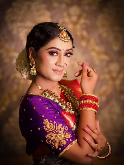 A beautiful retro-themed bridal look created during a student portfolio shoot.