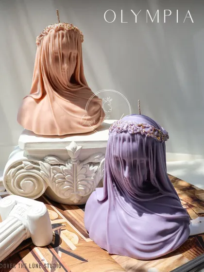 Inspired by Renaissance art, my Veiled Lady candle from the Olympia collection brings a touch of timeless drama and sophistication to your space. The delicate folds of the veil are captured in vegan soy wax, making it a true sculptural centerpiece.