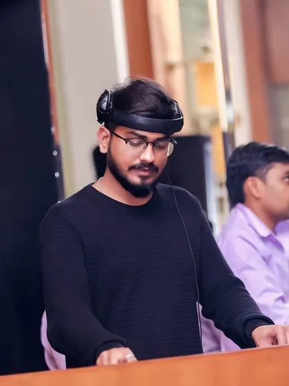 A throwback to the 'Untamed x Cult17 After Hours' corporate event at ITC Gardenia. Here I am focused on providing the perfect soundtrack for the evening.