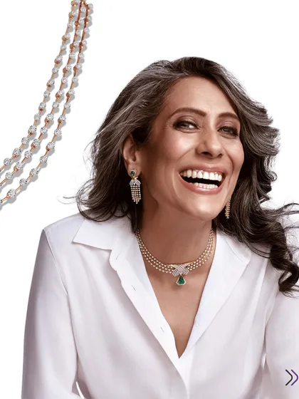 It's time to celebrate her milestones with natural and precious diamonds, the way she is. This collection is for every woman, at every age, who chooses to honor her journey.