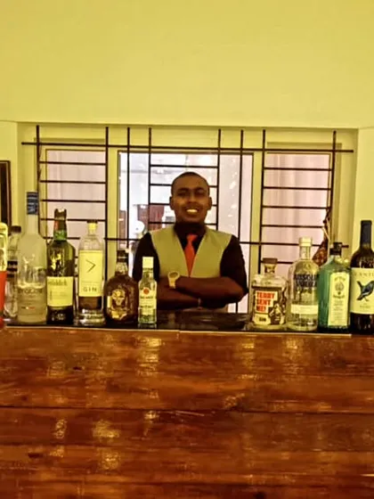 We can bring the full bar experience right into your home. This rustic wooden bar setup is perfect for intimate house parties, birthdays, or get-togethers, allowing you and your guests to enjoy professionally made drinks in a comfortable setting.