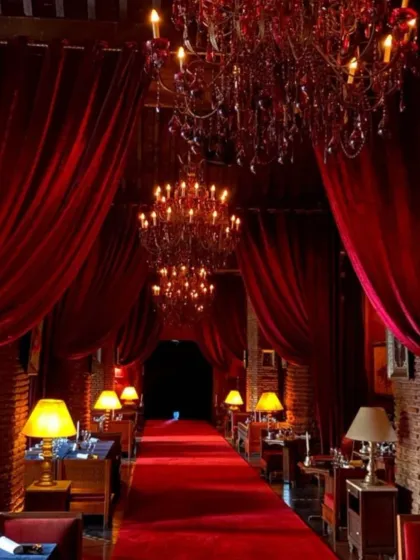 The Wedding Crowns by Mamta Dua - Full Wedding Planning Breathtaking Entrances & Aisles photo 9