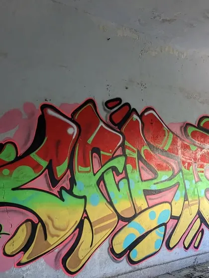 Another full shot of the piece, showing my tag from 2022. These pieces are like a timeline of my style evolution.