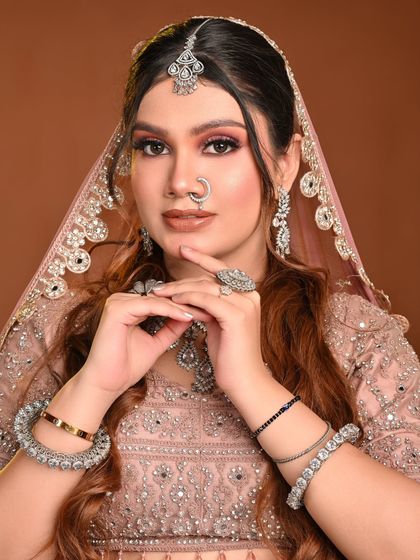 Manveen Kaur - Advanced Pro Makeup Course Student Portfolios: Bridal & Glam Looks photo 27