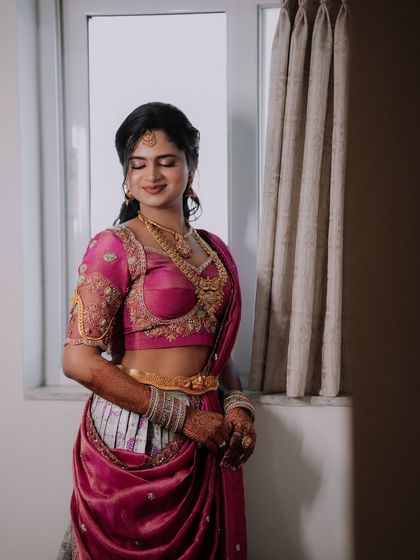 Chaithu Gowda - Custom Designer Ethnic Wear Langa Dhawani Creations photo 4