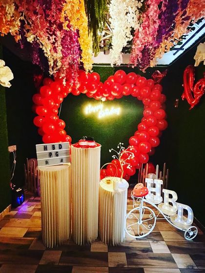 Cini World - Private Party & Movie Screening Venues Our Signature Decor & Ambiance photo 17