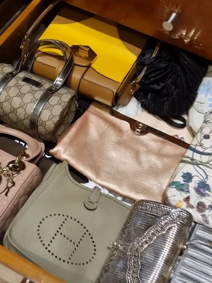 Sort Story by Smriti - Virtual Organizing Consultation Accessorize with Order: Bags, Shoes & Jewelry photo 13