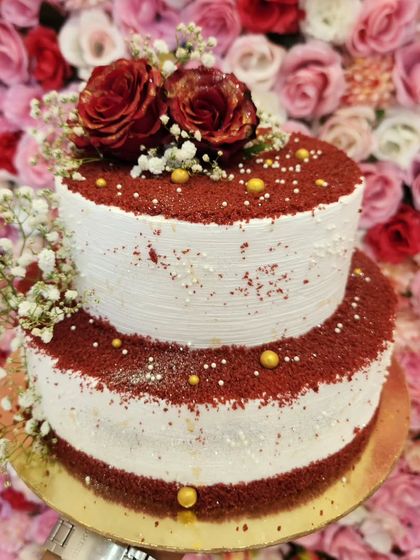 Elegant Tiered Cakes photo 24