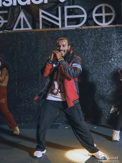 Yug - Dance Workshops & Special Events On Stage: Special Events & Performances photo 8