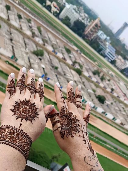 The same modern designs with a beautiful city backdrop.