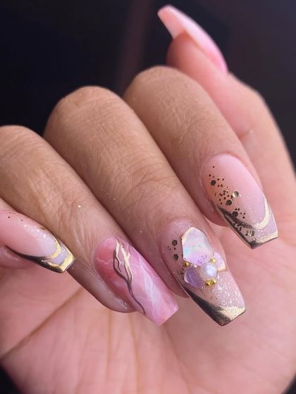 Bridal & Occasion Nails photo 9