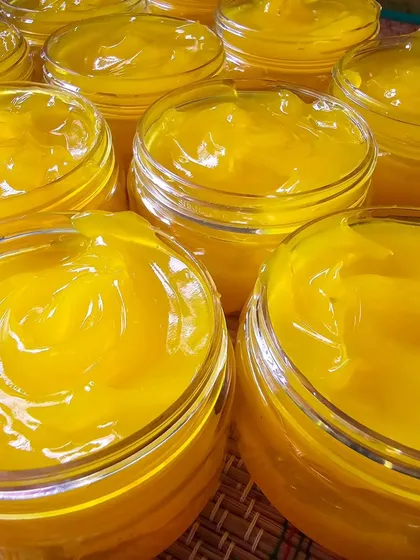 This is my bestselling Saffron Day Gel, freshly made for you. Its beautiful, rich texture is packed with the goodness of real saffron to brighten skin, reduce acne marks, and give you a smooth, glowing complexion without any oiliness.