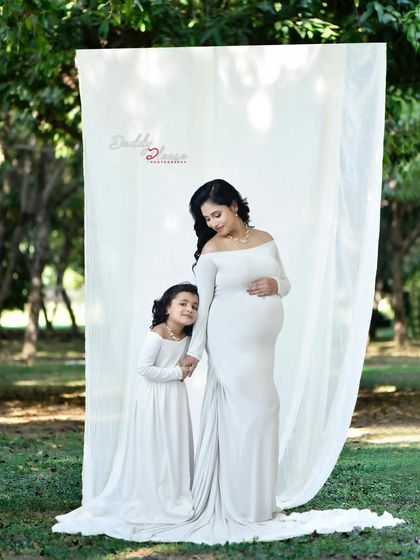 Maternity & Family Portraits photo 3