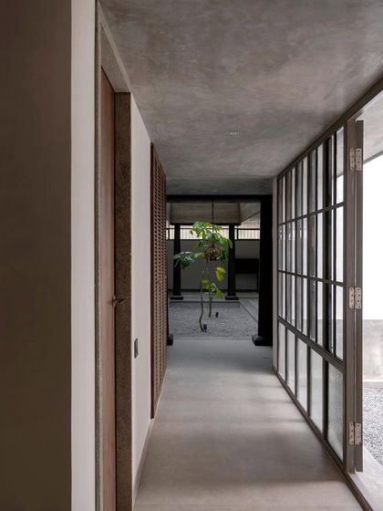 Studio 4A - Residential Architecture & Design Polibetta Farmhouse: A Serene Coffee Estate Getaway photo 6