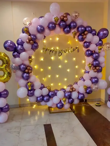 A clear shot of the 13th birthday ring, showing the number balloons and the mix of chrome and pastel balloons.