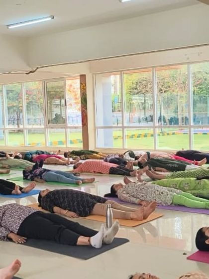 Sreya Bhar - Corporate Yoga Programs On-Site Mat Yoga: Energize & Unwind photo 10