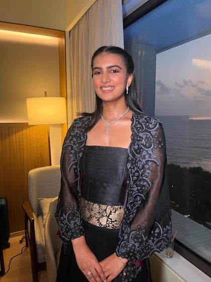 Soft & Radiant Glam photo 28