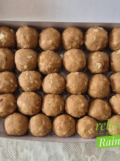 A full box of my nutritious Gond Laddoos. They are a traditional powerhouse of energy, perfect for postpartum recovery.