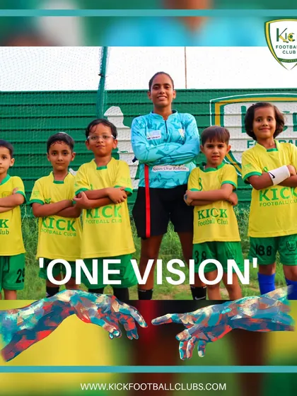 One vision, one team. A female coach stands proudly with some of our youngest players, showing that football is for everyone. We foster an inclusive environment where every child, from age 4 and up, feels empowered and part of the team.