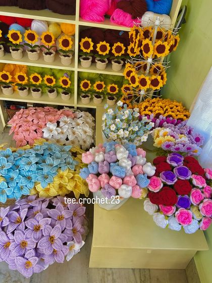 Cheerful Potted Plants photo 30