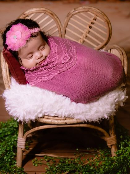 Newborn Portraits: The First Few Days photo 5