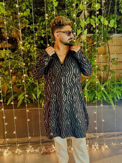 Kicking off the Diwali celebrations early at the OLA Deepavali Utsav. Dressed in traditional wear and ready to bring the festive vibes.