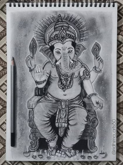 Charcoal & Graphite: The Power of Monochrome photo 11