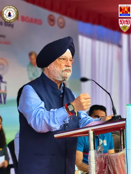 Honorable minister Hardeep Singh Puri addressing our players and guests. His words of encouragement were a great motivation for everyone present.
