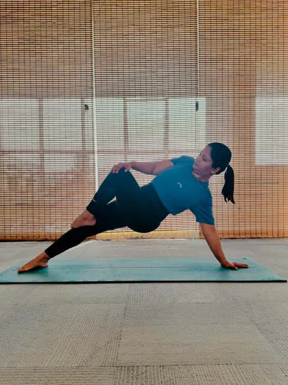 This week my student worked on twisting poses she had never tried before. This side plank variation requires core strength and balance, and it's great to see her exploring new challenges.