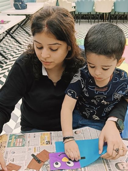 Creative Expression: Arts & Crafts photo 63