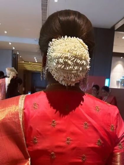 Laxmi Ramkrishna - Special Occasion Hairstyling Elegant Buns & Updos photo 11