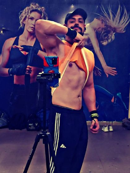 A strong core is the foundation of a strong body. While aesthetics are great, I also focus on core-strengthening exercises for better stability and performance in all lifts.