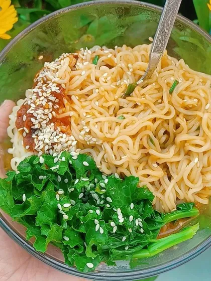 And here is that homegrown kale in action! Freshly picked and added to a delicious and healthy noodle bowl. This is the ultimate farm-to-table experience.