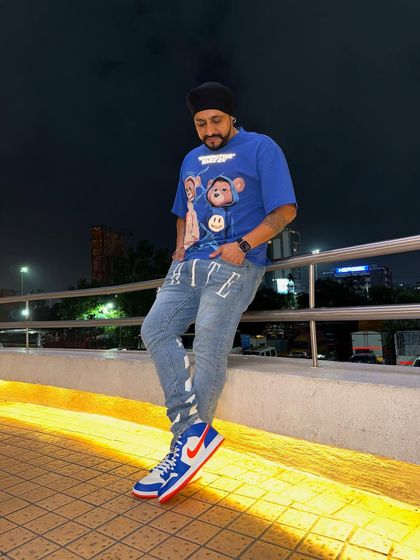 Another look before heading in for the reception gig. My 'work mode' is always on.