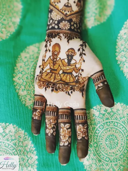 A single hand design showing the two sisters on a swing. This is a lovely option for bridesmaids or family members who want a meaningful yet less extensive design.