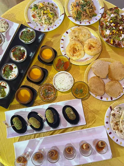 This is what I mean by a feast. My multi-cuisine buffet offers a huge variety of dishes, from traditional Indian curries and breads to crowd-pleasing pizzas and noodles. There is truly something to satisfy every guest at your event.