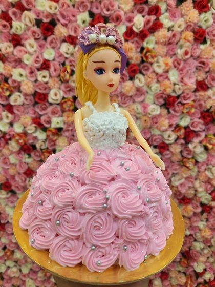 Character & Cartoon Cakes photo 23