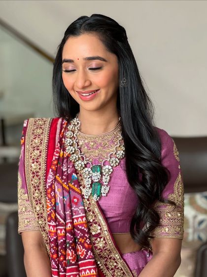 Signature Soft & Radiant Glow photo 14