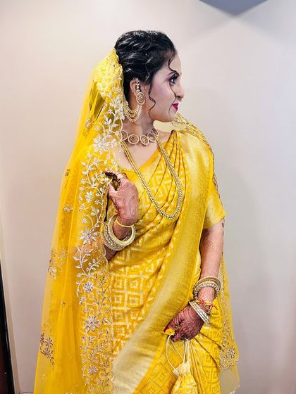 Flawless Looks for Parties & Events photo 27