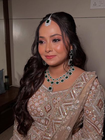 Glamorous Sangeet, Engagement & Reception Looks photo 15