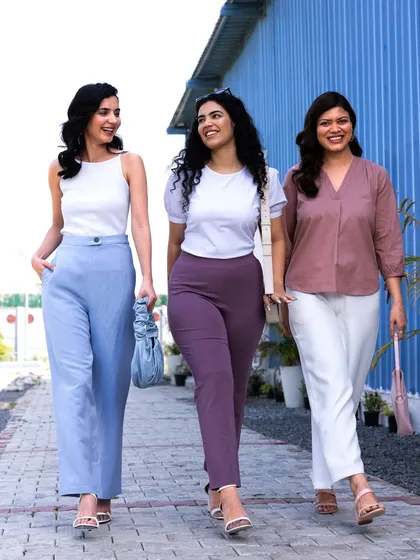 Walking with my fellow models on the Fable Street shoot. It’s so empowering to be part of a campaign that showcases a diversity of Indian women. Here we are all styled in their amazing trousers.