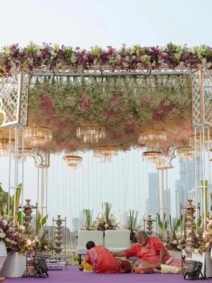 Grand Mandaps & Wedding Stages photo 5