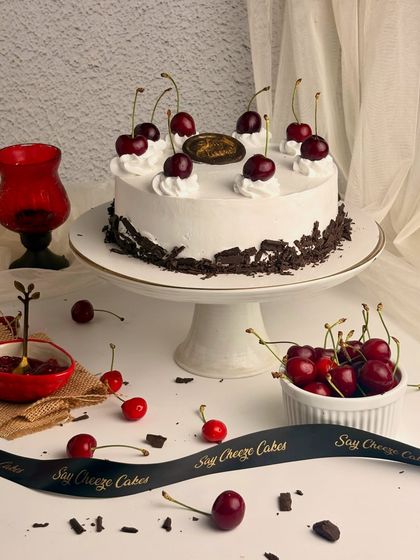 Classic Gateaux & Layer Cakes photo 11