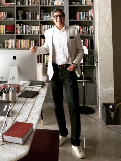 A productive weekend starts in a well-organized space. I believe in being goal-oriented and making plans for personal and professional growth, even on long weekends.