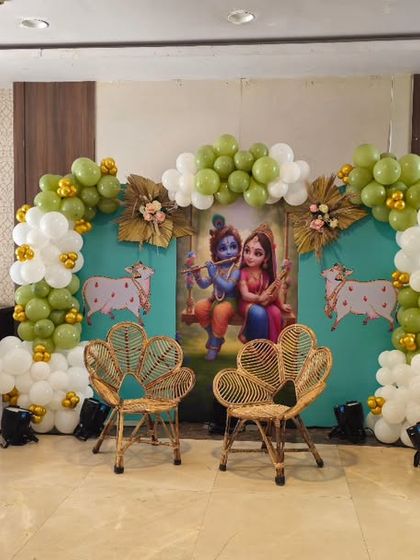 Traditional Krishna Themed Ceremonies photo 8