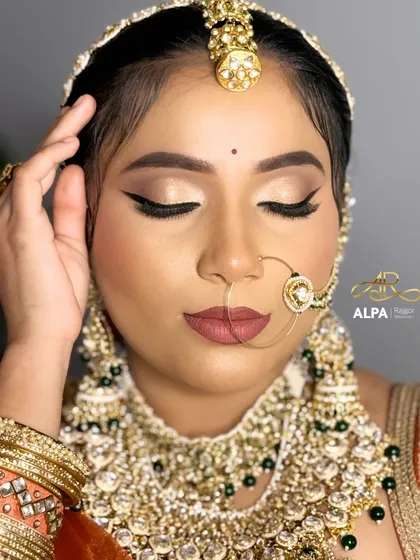 A final close-up on the eye makeup, showing the precision of the liner and the soft shimmer on the lids.