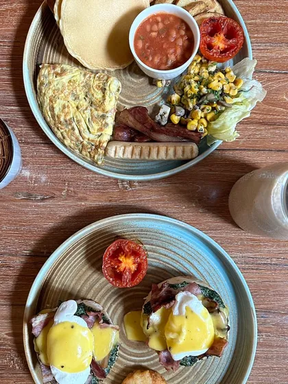 I believe good food is a key part of a great day. That's why our cafe menu is packed with delicious options, from a full English breakfast to start your day right to perfectly crafted Eggs Benedict, with beautiful latte art to match.
