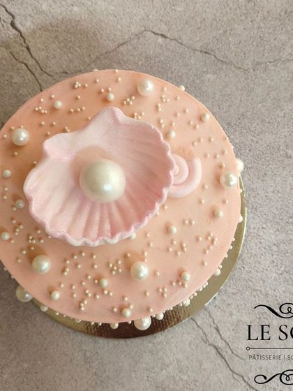 Le Soir Pâtisserie - Custom Cakes Modern & Minimalist Styles photo 35