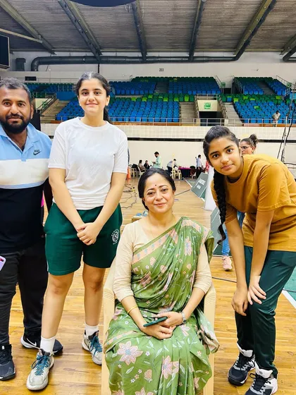 Our young players getting a chance to interact with actress Sheeba Chaddha during a break on the Sunfeast ad set. These moments are just as important as the training itself.