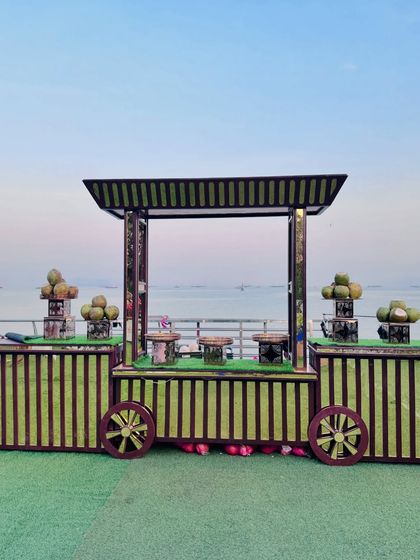 Artisanal Beverage Bars photo 14